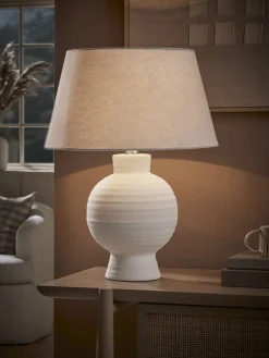 Petra Table Lamp