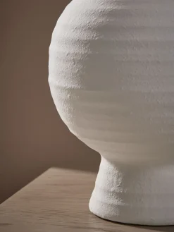 Petra Table Lamp