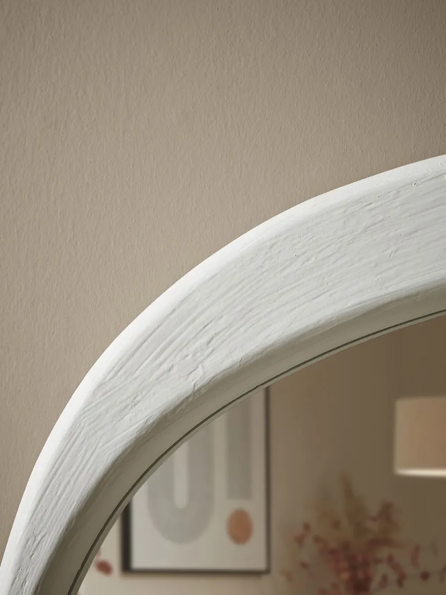 Prisca Mirror - Round