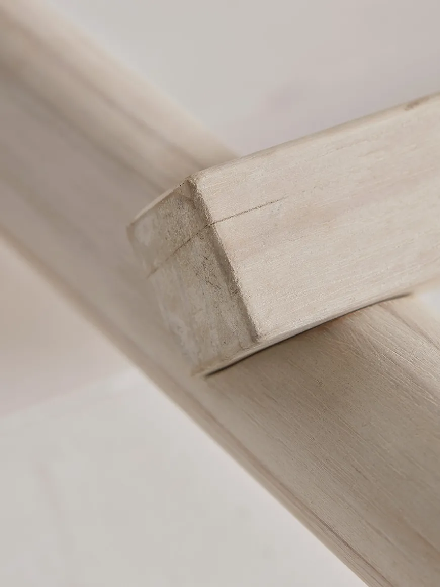 Quinn Dining Table