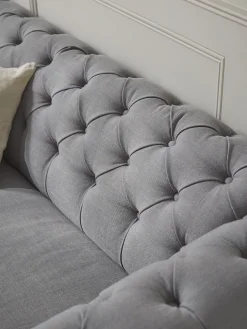 Raya Sofa