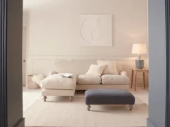 Reine Chaise Sofa