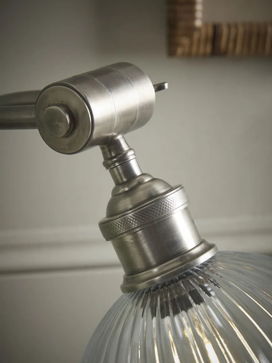 Ribbed Dome Office Lamp