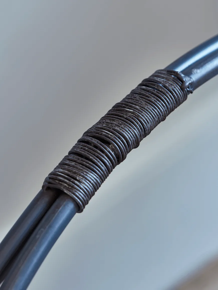 Round Iron Log Holder