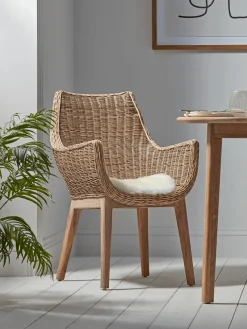 Round Rattan Carver Chair