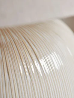 Round Ribbed Table lamp - Neutral