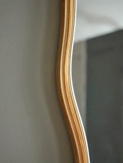 Ruxton Mirror