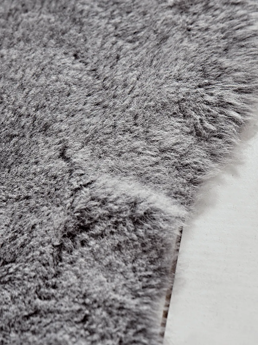 Shorthaired Graphite Sheepskin - Double