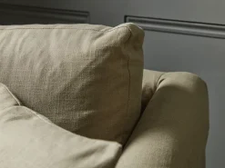 Silves Loveseat