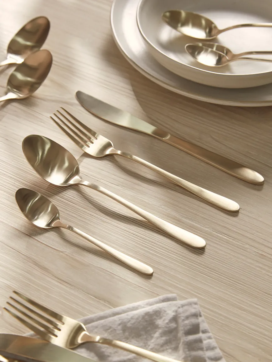 Sixteen Piece Cutlery Set - Gold