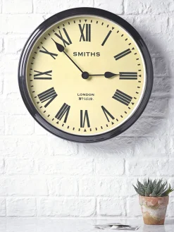 Station Clock