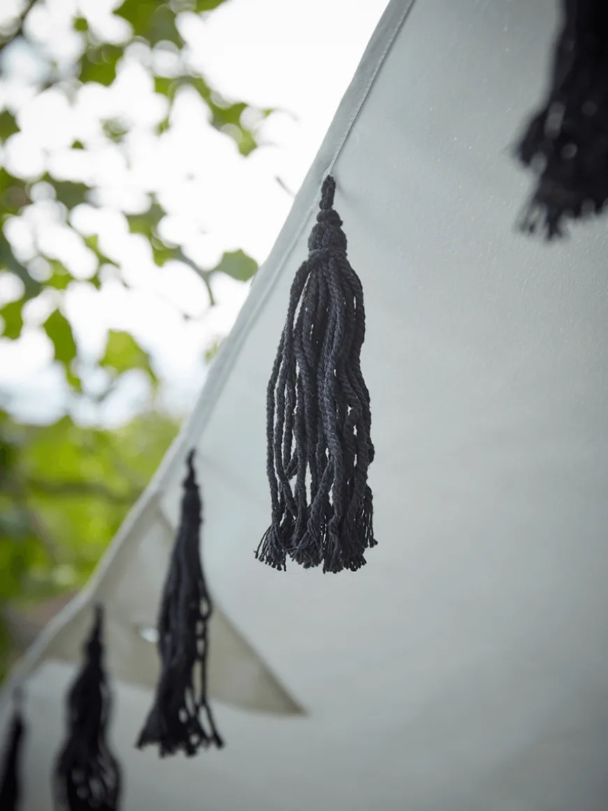 Tasselled Canopy