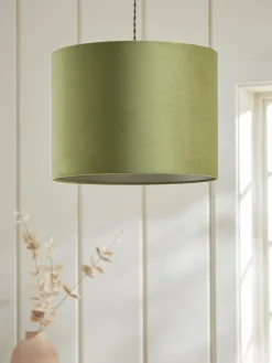 Velvet Shade Olive