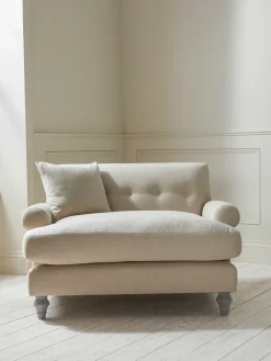 Visby Loveseat