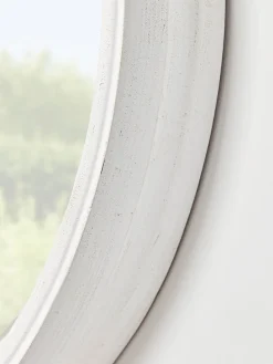 White Ribbed Round Mirror