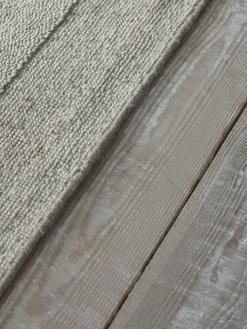 Zanele Rug
